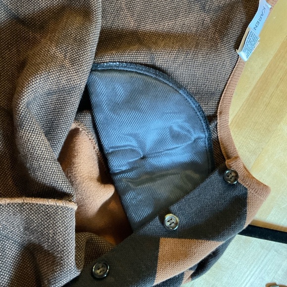 Karen Lessly Brown and Camel Argyle XL Ladies Cardigan, Tortoise Shell Buttons - Picture 5 of 16